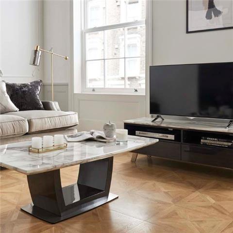 Luciana - Modern Living Room