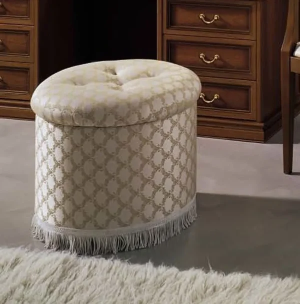Camel Nostalgia Italian Crystal Round Pouff