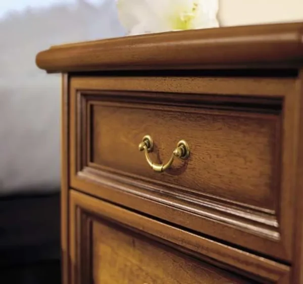 Camel Nostalgia Walnut Italian 3 Drawer Bedside Cabinet - Image 2