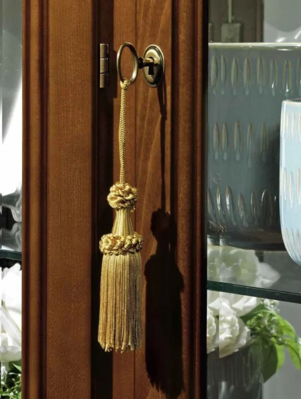 Camel Treviso Cherry Wood Italian 3 Door Display Cabinet - Image 2