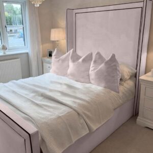 Winged Elizabeth Double Bed